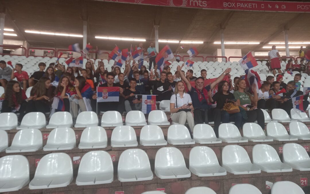 Наши ученици на фудбалској утакмици Србија – Мађарска
